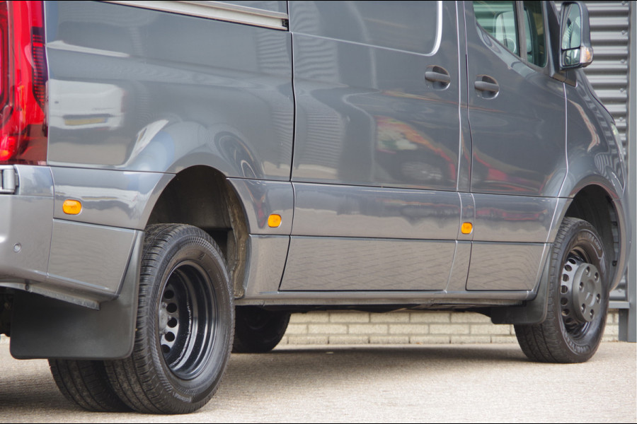 Mercedes-Benz Sprinter 519 3.0 CDI V6 L2H1 LED, LEDER, 3.5T TREKHAAK, STANDKACHEL, DUBBELLUCHT, ADAPT. CRUISE, MBUX 10'', 360 CAMERA, STOELVERWARMING,