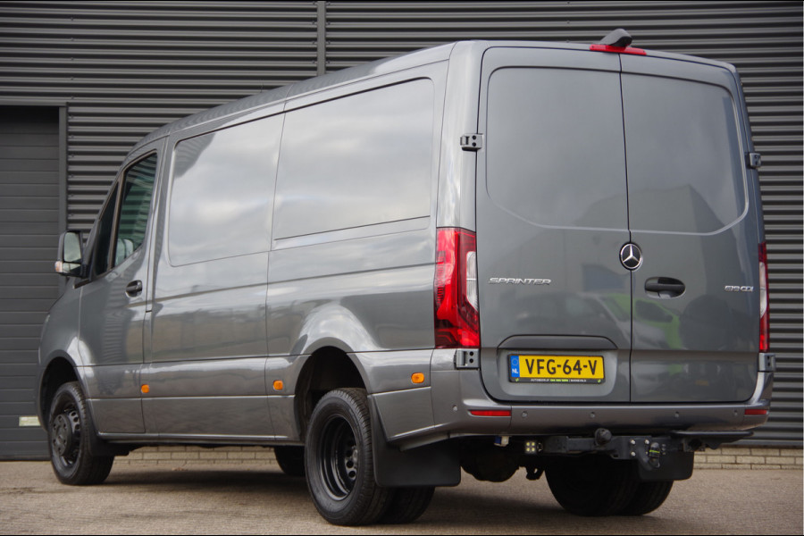 Mercedes-Benz Sprinter 519 3.0 CDI V6 L2H1 LED, LEDER, 3.5T TREKHAAK, STANDKACHEL, DUBBELLUCHT, ADAPT. CRUISE, MBUX 10'', 360 CAMERA, STOELVERWARMING,