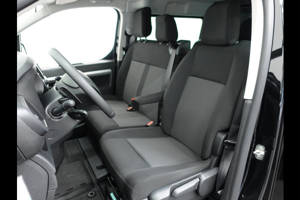 Peugeot Expert 180pk Automaat Long L3 Premium Dubbele Cabine Trekhaak Navigatie Apple Carplay Cruise control Airco Peugeot Expert 180pk Automaat Long L3 Premium Dubbele Cabine Trekhaak Navigatie Apple Carplay Cruise control Airco