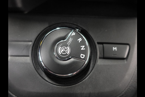 Peugeot Expert 180pk Automaat Long L3 Premium Dubbele Cabine Trekhaak Navigatie Apple Carplay Cruise control Airco Peugeot Expert 180pk Automaat Long L3 Premium Dubbele Cabine Trekhaak Navigatie Apple Carplay Cruise control Airco