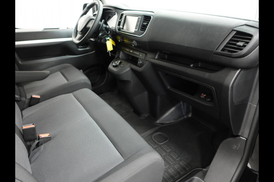 Peugeot Expert 180pk Automaat Long L3 Premium Dubbele Cabine Trekhaak Navigatie Apple Carplay Cruise control Airco Peugeot Expert 180pk Automaat Long L3 Premium Dubbele Cabine Trekhaak Navigatie Apple Carplay Cruise control Airco