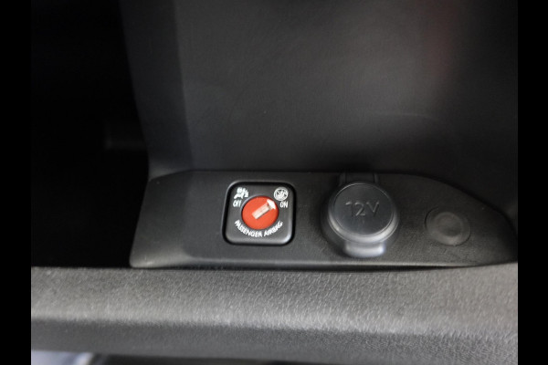 Peugeot Expert 180pk Automaat Long L3 Premium Dubbele Cabine Trekhaak Navigatie Apple Carplay Cruise control Airco Peugeot Expert 180pk Automaat Long L3 Premium Dubbele Cabine Trekhaak Navigatie Apple Carplay Cruise control Airco