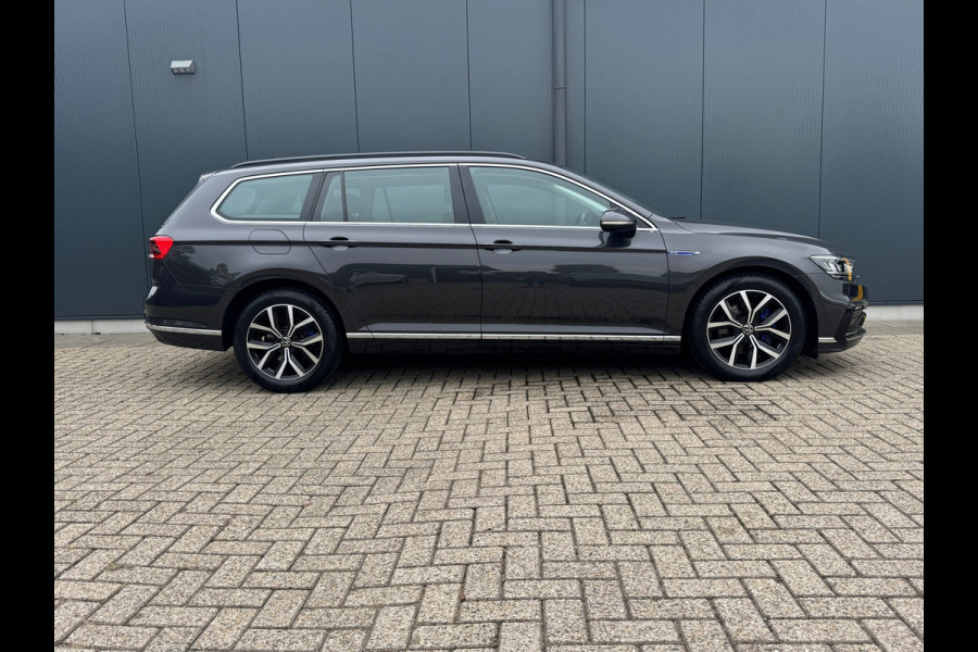 Volkswagen Passat Variant 1.4 TSI PHEV GTE * Trekhaak * Camera * Travel Assist * Massage *