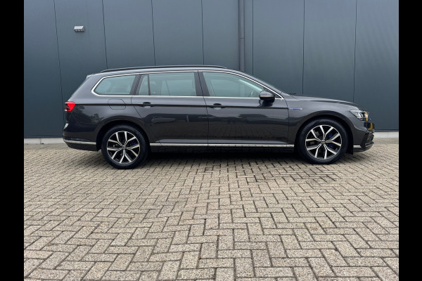 Volkswagen Passat Variant 1.4 TSI PHEV GTE * Trekhaak * Camera * Travel Assist * Massage *