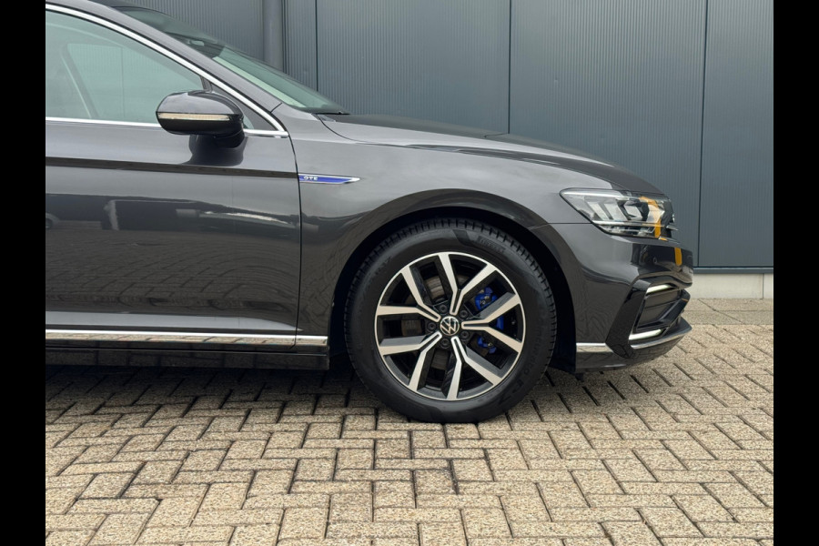 Volkswagen Passat Variant 1.4 TSI PHEV GTE * Trekhaak * Camera * Travel Assist * Massage *