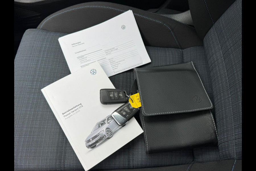 Volkswagen Passat Variant 1.4 TSI PHEV GTE * Trekhaak * Camera * Travel Assist * Massage *