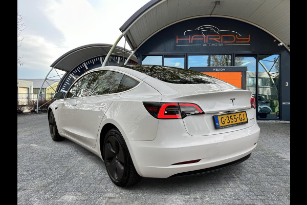 Tesla Model 3 Long Range AWD 75 kWh 84% SOH Trekhaak (1.000kg) Rijklaarprijs!