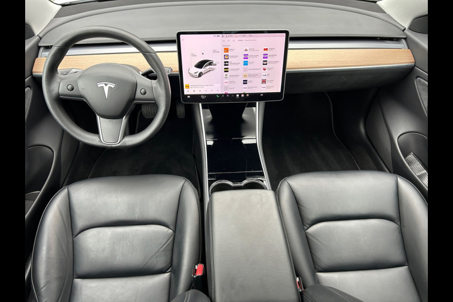 Tesla Model 3 Long Range AWD 75 kWh 84% SOH Trekhaak (1.000kg) Rijklaarprijs!