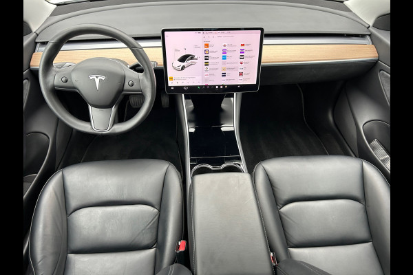 Tesla Model 3 Long Range AWD 75 kWh 84% SOH Trekhaak (1.000kg) Rijklaarprijs!