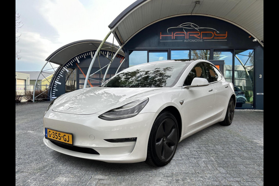 Tesla Model 3 Long Range AWD 75 kWh 84% SOH Trekhaak (1.000kg) Rijklaarprijs!