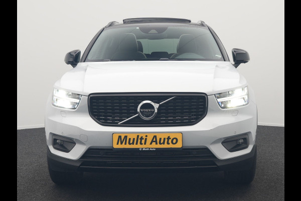 Volvo XC40 T4 Recharge R-Design Plug In Hybrid 211pk Dealer O.H PHEV | Panodak | Adaptive Cruise | 360 Camera | Alcantara Sportstoelen Memory & Verwarmd | Harman & Kardon | Apple Carplay | Stuur Verwarmd | Navigatie | Virtual | DAB |