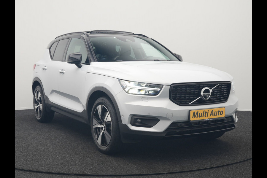 Volvo XC40 T4 Recharge R-Design Plug In Hybrid 211pk Dealer O.H PHEV | Panodak | Adaptive Cruise | 360 Camera | Alcantara Sportstoelen Memory & Verwarmd | Harman & Kardon | Apple Carplay | Stuur Verwarmd | Navigatie | Virtual | DAB |