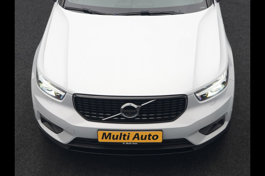 Volvo XC40 T4 Recharge R-Design Plug In Hybrid 211pk Dealer O.H PHEV | Panodak | Adaptive Cruise | 360 Camera | Alcantara Sportstoelen Memory & Verwarmd | Harman & Kardon | Apple Carplay | Stuur Verwarmd | Navigatie | Virtual | DAB |