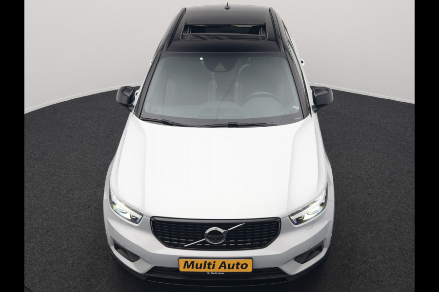 Volvo XC40 T4 Recharge R-Design Plug In Hybrid 211pk Dealer O.H PHEV | Panodak | Adaptive Cruise | 360 Camera | Alcantara Sportstoelen Memory & Verwarmd | Harman & Kardon | Apple Carplay | Stuur Verwarmd | Navigatie | Virtual | DAB |