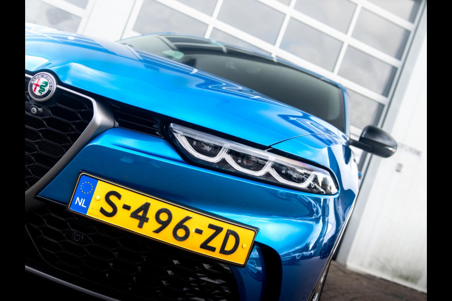 Alfa Romeo Tonale Plug-In Hybrid Q4 280pk Edizione Speciale | Technology Pack | Winter Pack | Blu Misano