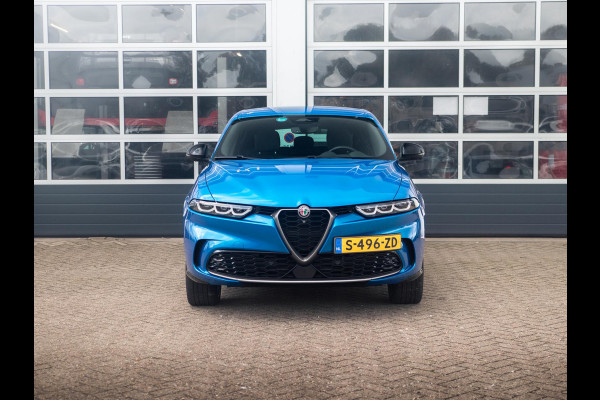 Alfa Romeo Tonale Plug-In Hybrid Q4 280pk Edizione Speciale | Technology Pack | Winter Pack | Blu Misano