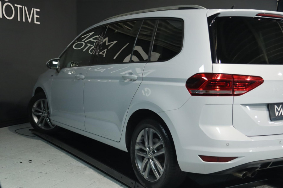 Volkswagen Touran 1.4 TSI 7p / PANODAK / ADAPT CRUISE / TREKHAAK ELEK / CAMERA