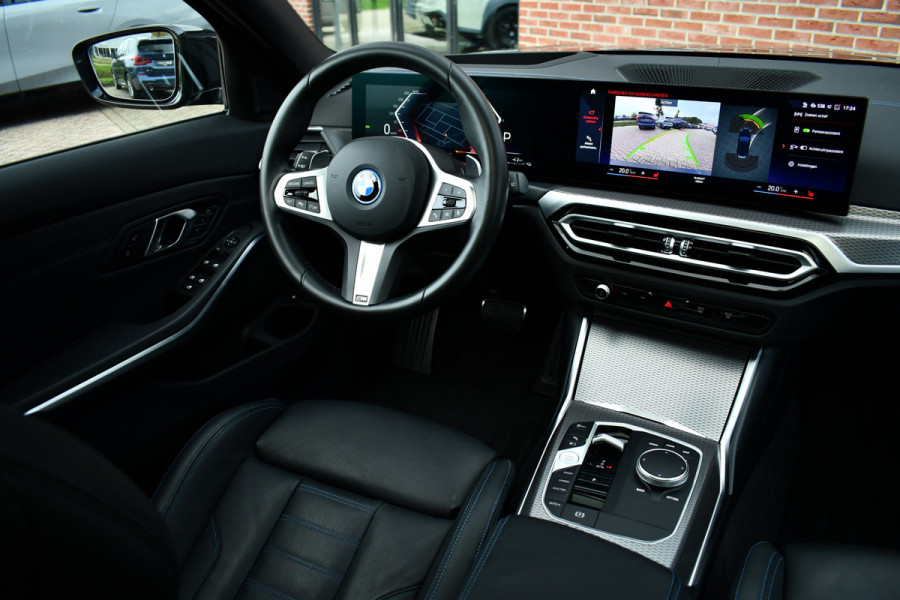 BMW 3 Serie Touring 330e xDrive M-Sport Pro Pano M-zetels ACC HUD 19inch El-klep BMW 3 Serie Touring 330e xDrive M-Sport Pro Pano M-zetels ACC HUD 19inch El-klep
