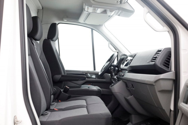 Volkswagen Crafter 35 2.0 TDI 140pk Bakwagen met laadklep en zijdeur L445cm 10-2022