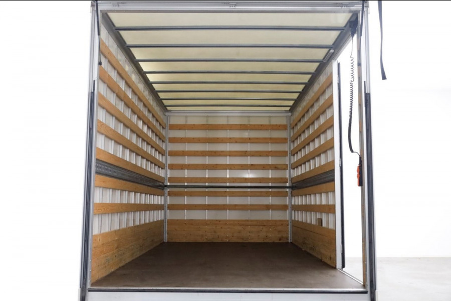 Volkswagen Crafter 35 2.0 TDI 140pk Bakwagen met laadklep en zijdeur L445cm 10-2022