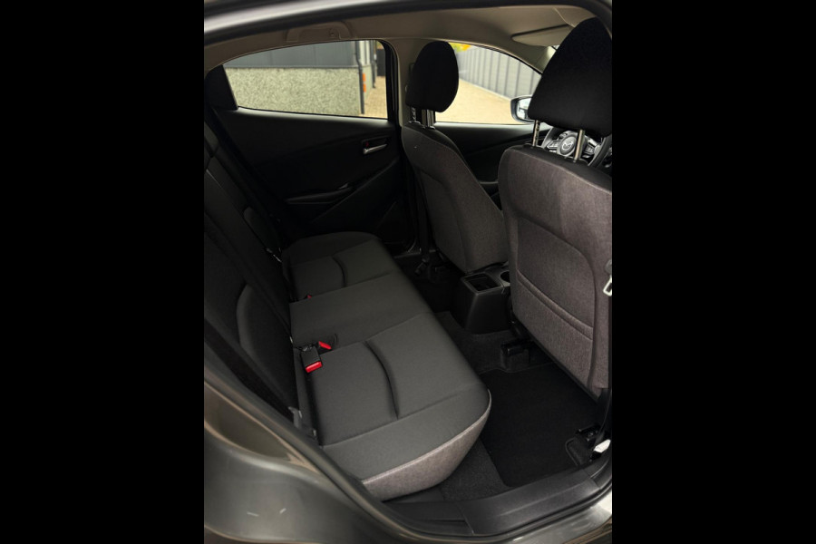 Mazda 2 1.5 e-SkyActiv-G 90 Exclusive-Line Camera CarPlay