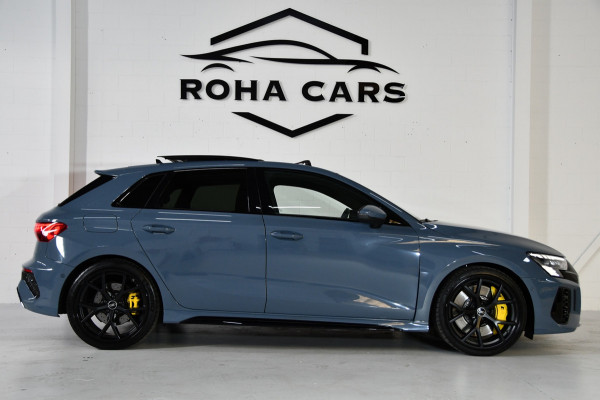 Audi A3 Sportback 2.5 TFSI RS 3 quattro Pano/Sfeer/Matrix/Keyless Audi A3 Sportback 2.5 TFSI RS 3 quattro Pano/Sfeer/Matrix/Keyless