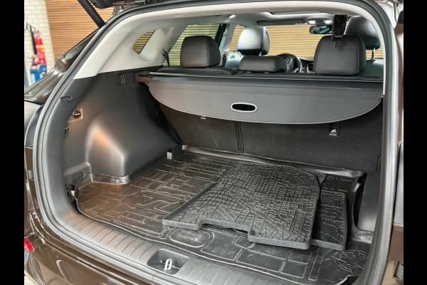 Hyundai Tucson 1.6 T-GDi Premium 4WD Automaat | Pano | Winterpakket | 19' inch | Leder | Keyless | Camera | LED