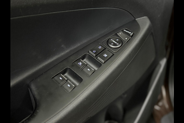 Hyundai Tucson 1.6 T-GDi Premium 4WD Automaat | Pano | Winterpakket | 19' inch | Leder | Keyless | Camera | LED
