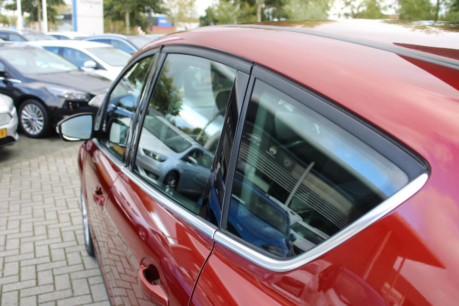 Ford C-MAX 1.5 EcoBoost 150 PK Titanium | Trekhaak | Adaptieve Cruise Control | Camera | PDC V+A | Navigatie | Climate Control | Voorruitverwarming | 17 INCH Lichtmetalen Velgen | Dealeronderhouden