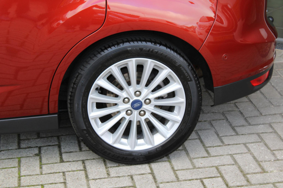 Ford C-MAX 1.5 EcoBoost 150 PK Titanium | Trekhaak | Adaptieve Cruise Control | Camera | PDC V+A | Navigatie | Climate Control | Voorruitverwarming | 17 INCH Lichtmetalen Velgen | Dealeronderhouden
