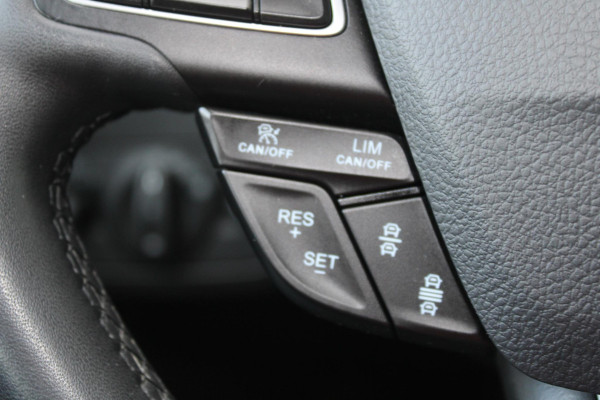 Ford C-MAX 1.5 EcoBoost 150 PK Titanium | Trekhaak | Adaptieve Cruise Control | Camera | PDC V+A | Navigatie | Climate Control | Voorruitverwarming | 17 INCH Lichtmetalen Velgen | Dealeronderhouden