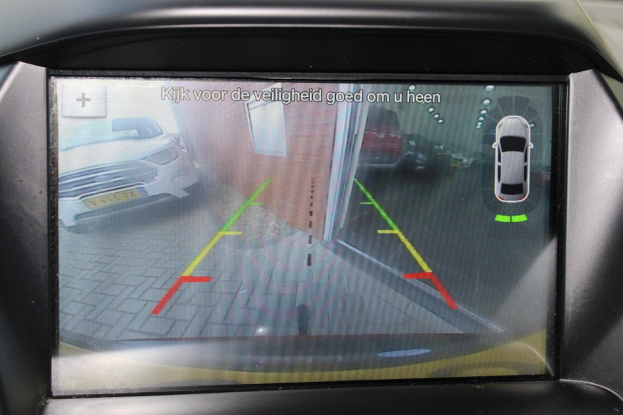 Ford C-MAX 1.5 EcoBoost 150 PK Titanium | Trekhaak | Adaptieve Cruise Control | Camera | PDC V+A | Navigatie | Climate Control | Voorruitverwarming | 17 INCH Lichtmetalen Velgen | Dealeronderhouden