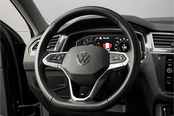 Volkswagen Tiguan 1.5 TSI Life Elegance ACC Winter Pack Suzuka 19" Trekhaak