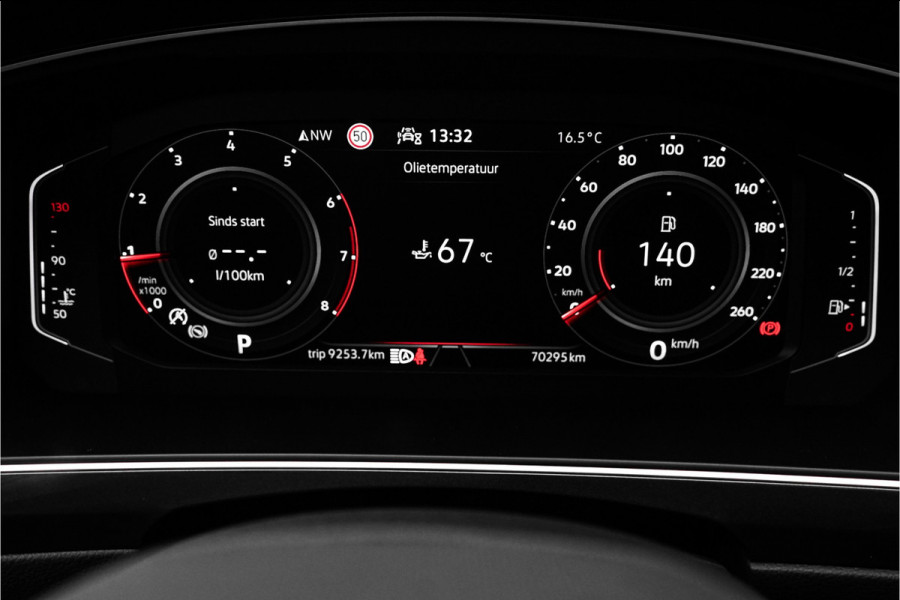 Volkswagen Tiguan 1.5 TSI Life Elegance ACC Winter Pack Suzuka 19" Trekhaak