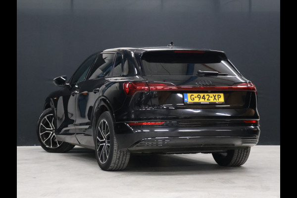 Audi e-tron e-tron 55 quattro advanced 95 kWh [TREKHAAK AFNEEMBAAR, APPLE CARPLAY, ANDROID, MEMORY SEATS, CAMERA, ADAPTIVE CRUISE, VOL LEDER, STOELVERWARMING, CLIMATE, NIEUWSTAAT]