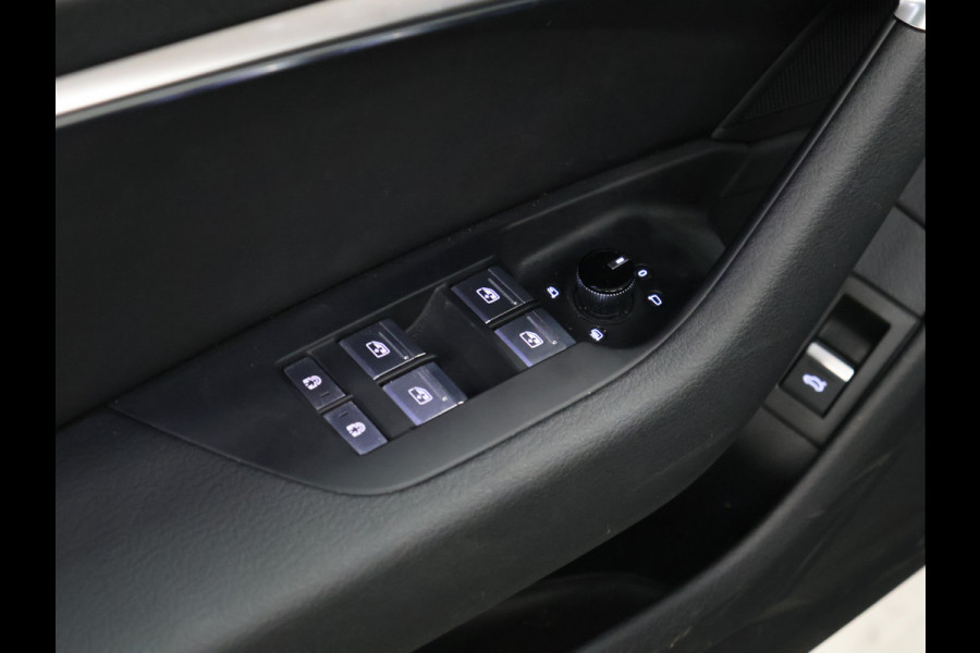 Audi A6 Avant 40 TFSI Sport S Line [VIRTUAL COCKPIT, APPLE CARPLAY, ANDROID, MEMORY SEATS, SPORTSTUUR, STOELVERWARMING, PDC V+A, HALF LEDER, CRUISE, CLIMATE, NIEUWSTAAT]