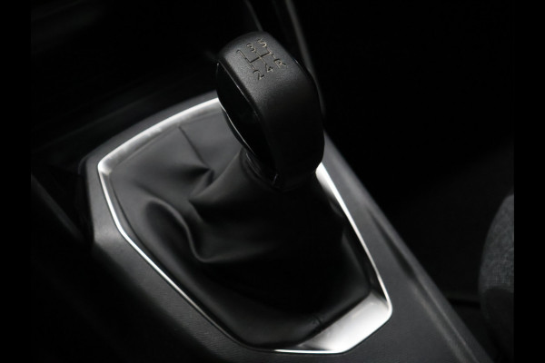 Peugeot 208 1.2 PureTech Active [APPLE CARPLAY, ANDROID, CRUISE, LANE ASSIST, PDC ACHTER, CLIMATE, NIEUWSTAAT]
