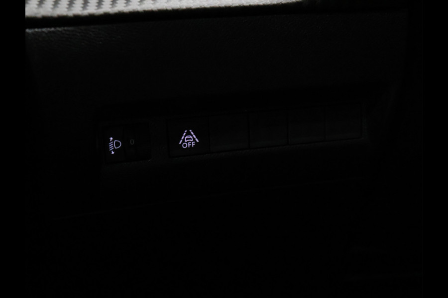 Peugeot 208 1.2 PureTech Active [APPLE CARPLAY, ANDROID, CRUISE, LANE ASSIST, PDC ACHTER, CLIMATE, NIEUWSTAAT]