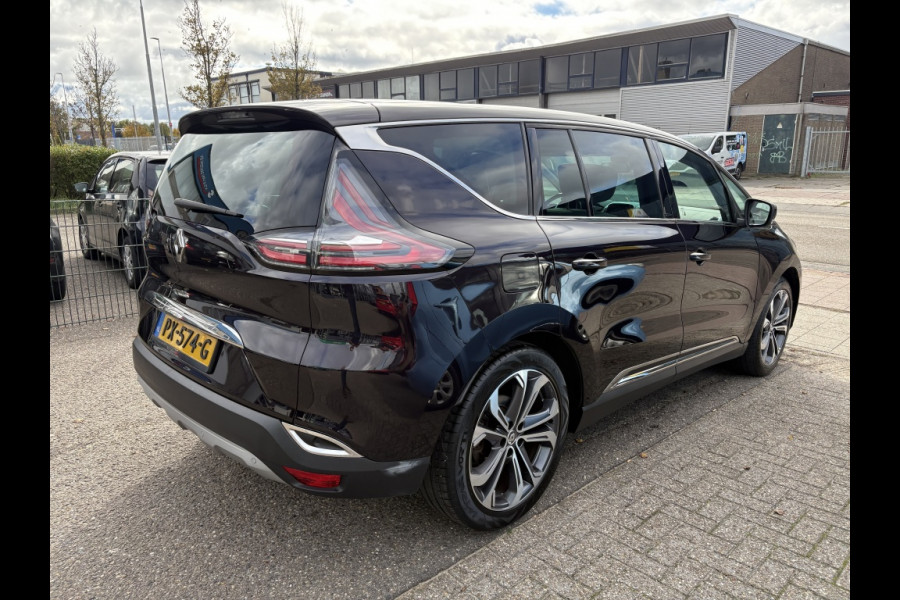 Renault Espace 1.6 dCi Initiale Paris 7 persoons Renault Espace 1.6 dCi Initiale Paris 7 persoons
