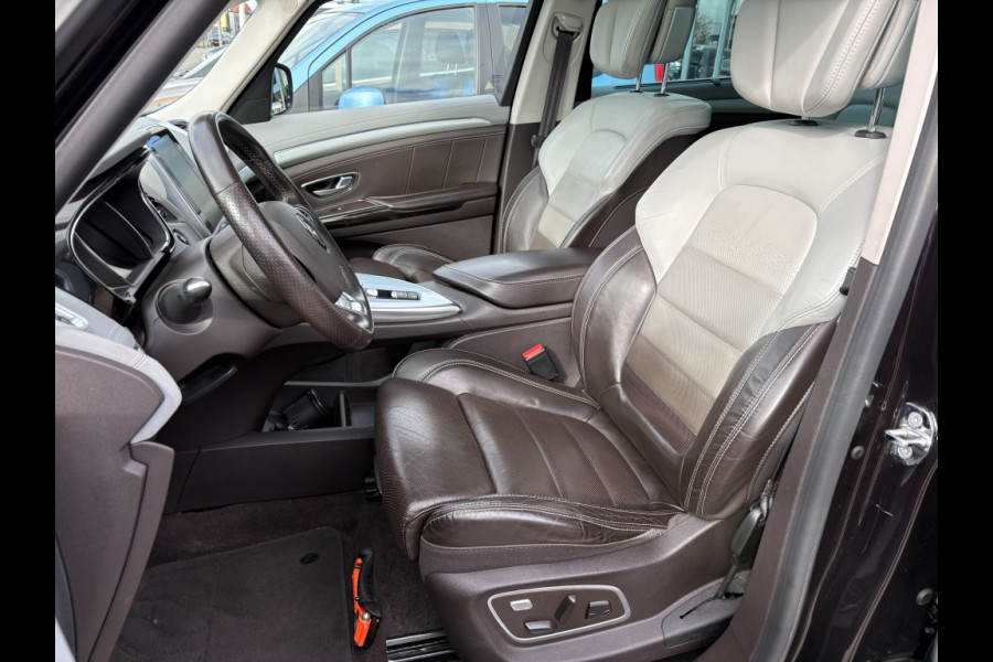 Renault Espace 1.6 dCi Initiale Paris 7 persoons Renault Espace 1.6 dCi Initiale Paris 7 persoons