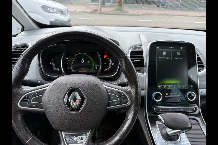 Renault Espace 1.6 dCi Initiale Paris 7 persoons Renault Espace 1.6 dCi Initiale Paris 7 persoons