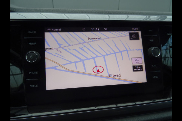 Volkswagen Polo 1.5 TSI Highline Business R * PANORAMADAK * VIRTUAL * CARPLAY !!