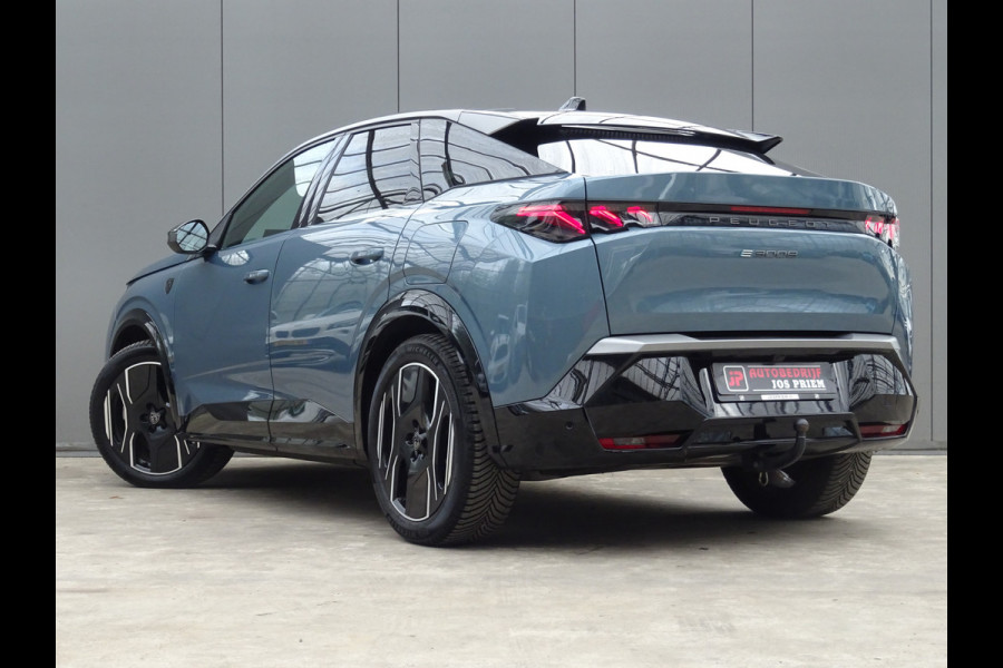 Peugeot E-3008 GT Avantage 210 73 kWh * WARMTEPOMP * 4 SEIZOENSBANDEN !! Peugeot E-3008 GT Avantage 210 73 kWh * WARMTEPOMP * 4 SEIZOENSBANDEN !!