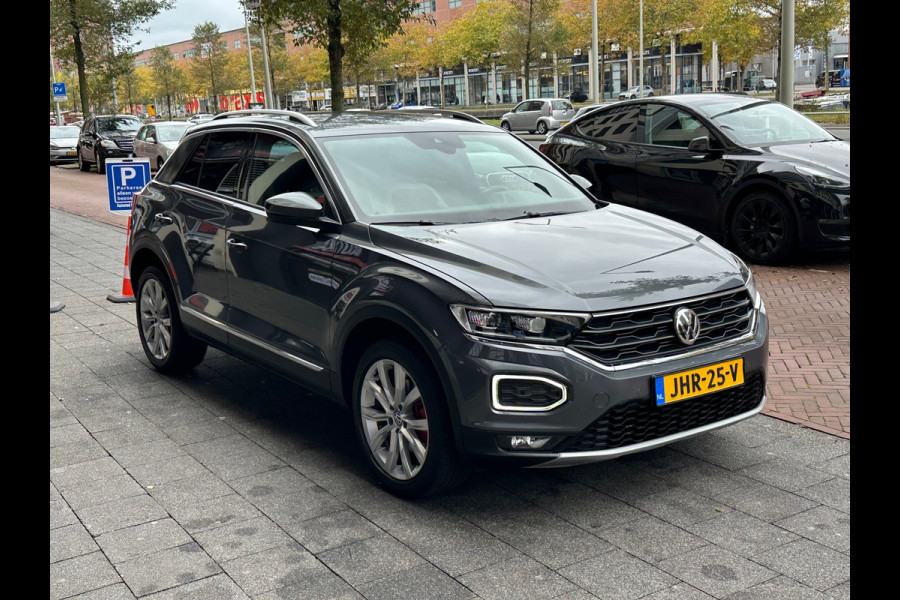 Volkswagen T-Roc 1.5 TSI Style Automaat Navi Clima Camera