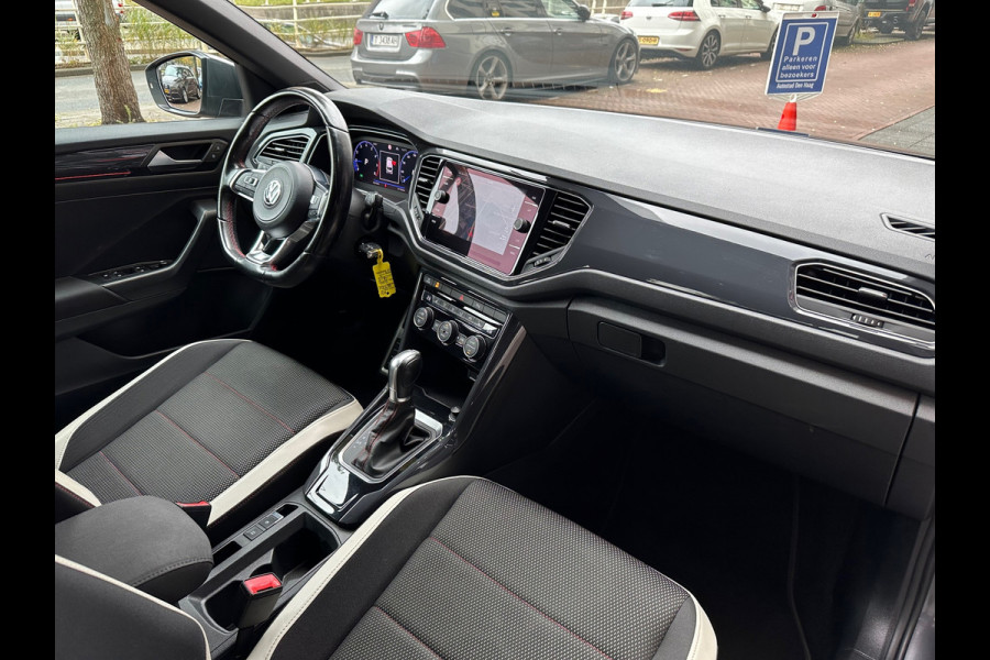 Volkswagen T-Roc 1.5 TSI Style Automaat Navi Clima Camera