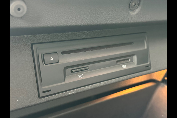 Volkswagen T-Roc 1.5 TSI Style Automaat Navi Clima Camera