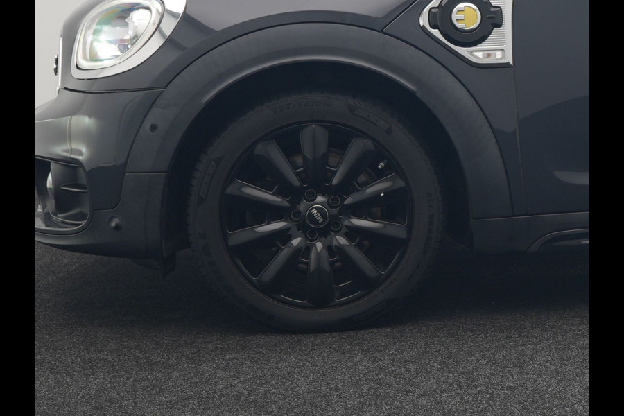 MINI Countryman 2.0 Cooper S E ALL4 Plug in Hybrid 225pk Dealer O.H. PHEV | Panodak | Adaptive Cruise | Head Up | harman & Kardon | Lederen Sportstoelen Verwarmd | Camera |  Apple Carplay | Navigatie | Virtual | DAB |