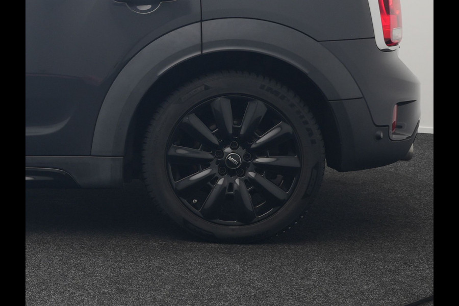 MINI Countryman 2.0 Cooper S E ALL4 Plug in Hybrid 225pk Dealer O.H. PHEV | Panodak | Adaptive Cruise | Head Up | harman & Kardon | Lederen Sportstoelen Verwarmd | Camera |  Apple Carplay | Navigatie | Virtual | DAB |