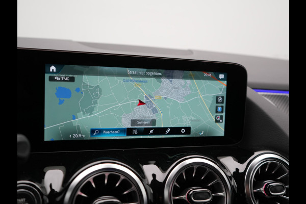 Mercedes-Benz GLA 250 e AMG Line Plug In Hybrid 225pk Dealer O.H PHEV | Cruise Control | Sfeerverlichting | Alcantara Sportstoelen Verwarmd | Lane Assist | Navigatie | Virtual | DAB | Mercedes-Benz GLA 250 e AMG Line Plug In Hybrid 225pk Dealer O.H PHEV | Cruise Control | Sfeerverlichting | Alcantara Sportstoelen Verwarmd | Lane Assist | Navigatie | Virtual | DAB |