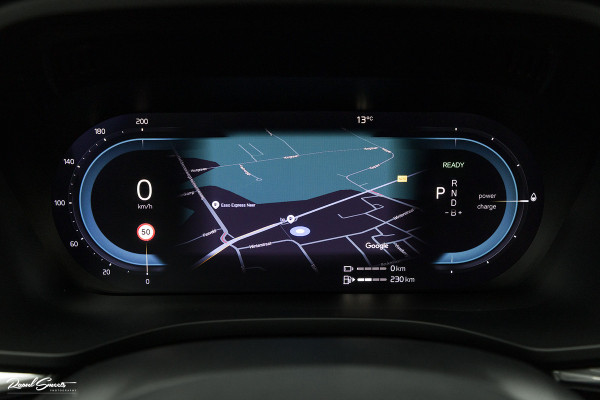 Volvo XC60 2.0 T8 Plug-in hybrid AWD Ultimate Dark | HEICO SPORTIV | Massage | Luchtvering | Panorama dak | Adaptieve cruise | 22 Inch |